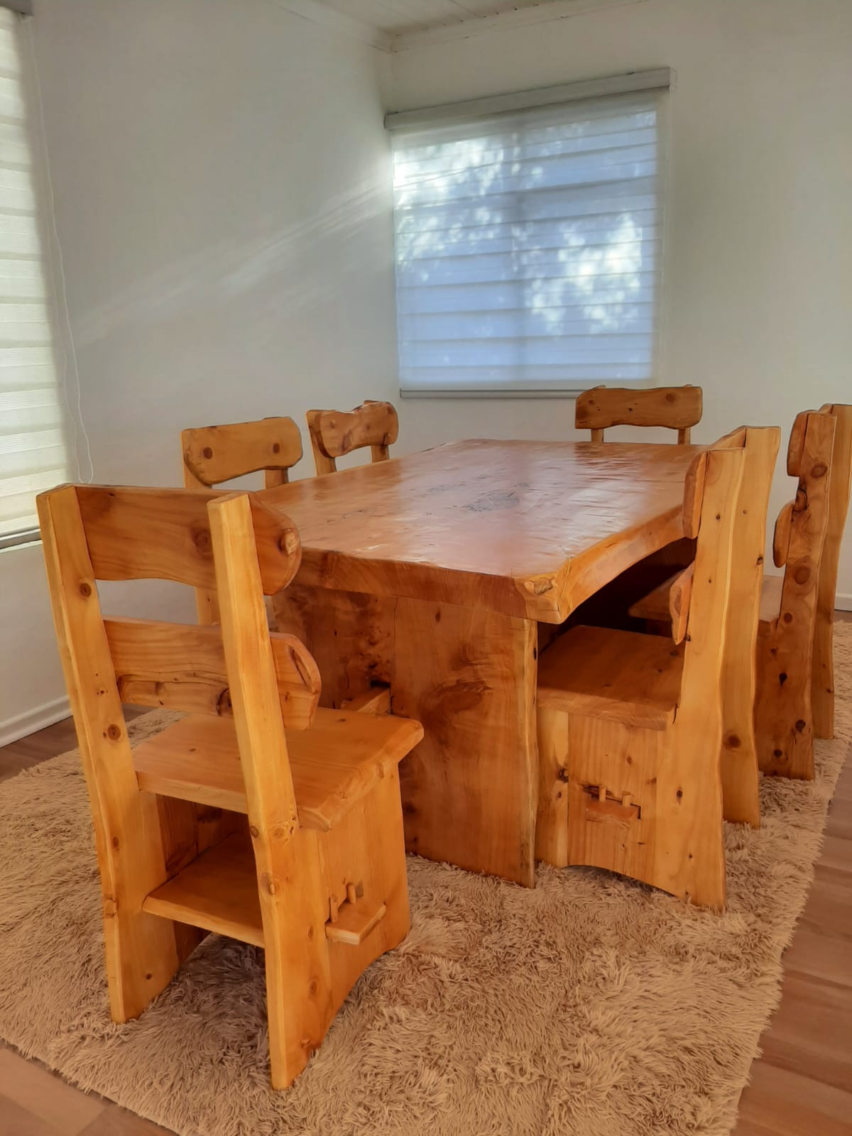 COMEDORES RUSTICOS EN MADERA CIPRES