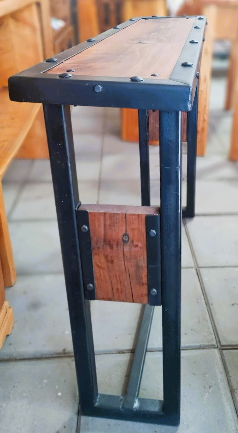 ARRIMO INDUSTRIAL ROBLE Y FIERRO